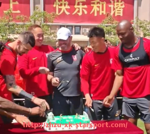 星空体育-法甲进攻数据统计报告：赛季整体攻击力与球队效率比较